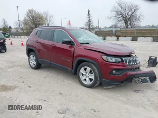2022 Jeep Compass Latitude with VIN 3C4NJDBB1NT110087, listed as a IAAI auction lot 42033883 with 22,291 mi miles and . Bid and sale history available at DreamBid. Image 1.