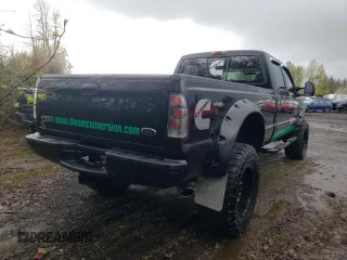 2003 Ford F-350 XL z VIN 1FTSW31P13EC37897, wystawiony jako Copart lot #50822185 z przebiegiem Nie podano mil oraz Czysty tytuł • Clean title. Historia ofert i sprzedaży dostępna na DreamBid. Obrazek 3.