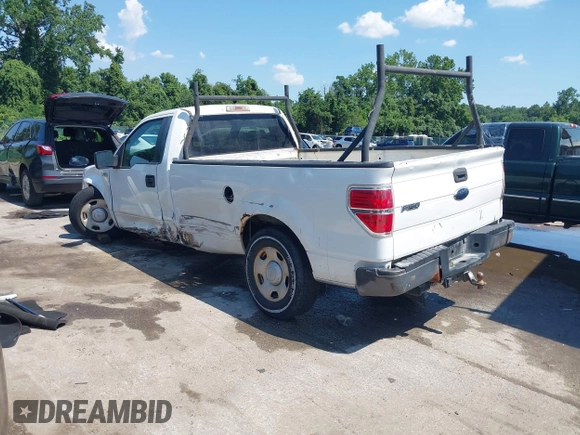 2009 Ford F-150 XL z VIN 1FTRF12W69KB82432, wystawiony jako IAAI lot #42659544 z przebiegiem 186 919 mil mil oraz . Historia ofert i sprzedaży dostępna na DreamBid. Obrazek 3.