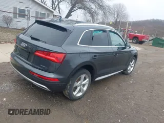 2020 Audi Q5 Premium Plus with VIN WA1BNAFY5L2010054, listed as a IAAI auction lot 41738526 with 83,152 mi miles. Bid and sale history available at carsss.com. Image 4.
