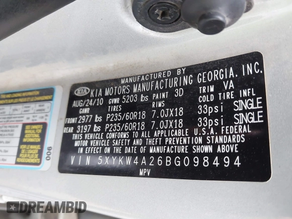 2011 Kia Sorento SX with VIN 5XYKW4A26BG098494, listed as a IAAI auction lot 41246531 with 200,901 mi miles. Bid and sale history available at carsss.com. Image 9.