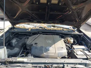 2011 Toyota Tacoma with VIN 3TMLU4EN4BM079699, listed as a IAAI auction lot 42446694 with 200,103 mi miles and . Bid and sale history available at DreamBid. Image 10.