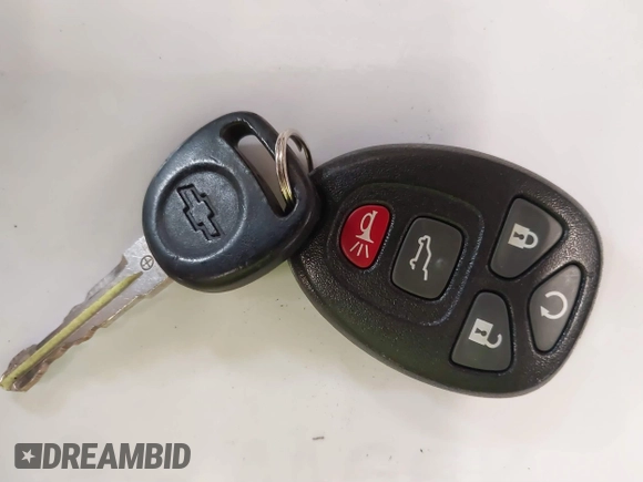 2015 Chevrolet Traverse LT with VIN 1GNKVHKD3FJ290821, listed as a IAAI auction lot 41496009 with 191,694 mi miles and . Bid and sale history available at DreamBid. Image 11.