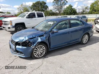 2015 Volkswagen Jetta Sedan 1.8T SE w/Connectivity with VIN 3VWD07AJ8FM267200, listed as a Copart auction lot 73553834 with 87,675 mi miles and Salvage Title. Bid and sale history available at carsss.com. Image 1.