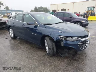 2022 Chevrolet Malibu LT with VIN 1G1ZD5ST1NF111816, listed as a IAAI auction lot 41395976 with 21,969 mi miles. Bid and sale history available at carsss.com. Image 1.