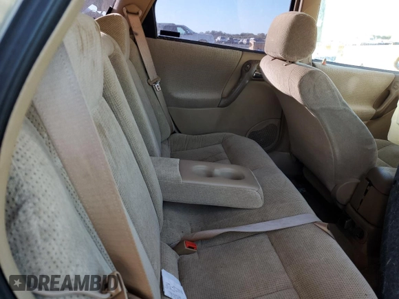 2000 Saturn LW z VIN 1G8JU82F8YY643924, wystawiony jako Copart lot #76891614 z przebiegiem Nie podano mil oraz Szkody całkowita. Historia ofert i sprzedaży dostępna na DreamBid. Obrazek 10.