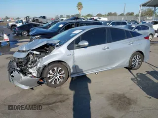 2022 Toyota Prius LE with VIN JTDKAMFP3N3209448, listed as a IAAI auction lot 40533784 with 116,436 mi miles and . Bid and sale history available at DreamBid. Image 17.