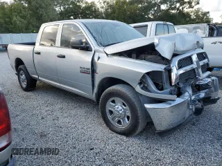 2018 Ram 2500 Tradesman with VIN 3C6UR4CL1JG424439, listed as a Copart auction lot 75015984 with 268,529 mi miles and Salvage title. Bid and sale history available at DreamBid. Image 4.
