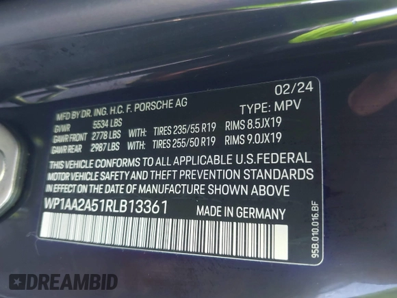 2024 Porsche Macan with VIN WP1AA2A51RLB13361, listed as a IAAI auction lot 41561389 with Not Provided miles and . Bid and sale history available at DreamBid. Image 9.