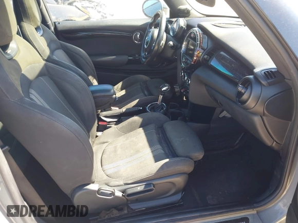 2016 MINI Hardtop John Cooper Works with VIN WMWXM9C58GT996815, listed as a IAAI auction lot 41756661 with 146,450 mi miles and . Bid and sale history available at DreamBid. Image 5.
