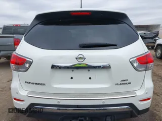 2016 Nissan Pathfinder Platinum with VIN 5N1AR2MM8GC662836, listed as a IAAI auction lot 41702450 with 149,885 mi miles. Bid and sale history available at carsss.com. Image 17.