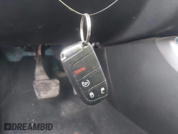 2018 Jeep Compass Latitude with VIN 3C4NJCBB9JT495368, listed as a IAAI auction lot 42232226 with 44,143 mi miles and . Bid and sale history available at DreamBid. Image 11.