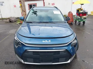 2024 Kia Niro EX Touring with VIN KNDCR3LE2R5189956, listed as a IAAI auction lot 41517262 with 2,291 mi miles. Bid and sale history available at carsss.com. Image 12.