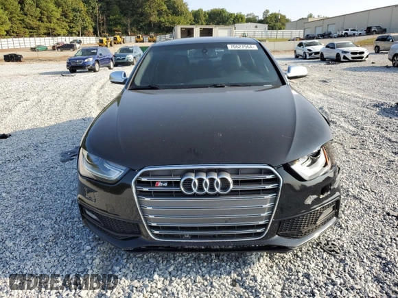 2014 Audi S4 Premium Plus with VIN WAUBGAFL8EA026498, listed as a Copart auction lot 70627964 with 111,036 mi miles and Salvage Title. Bid and sale history available at carsss.com. Image 5.