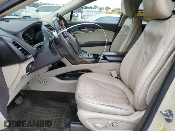 2016 Lincoln MKX Select z VIN 2LMTJ6KR6GBL84027, wystawiony jako Copart lot #54084425 z przebiegiem 122 304 mil mil oraz Szkoda całkowita • Salvage title. Historia ofert i sprzedaży dostępna na DreamBid. Obrazek 7.