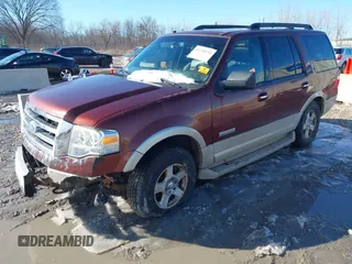 2007 Ford Expedition Eddie Bauer с VIN 1FMFU185X7LA72588, выставлен на аукционе IAAI как лот 41740134 с пробегом Не указан миль и . История ставок и продаж доступна на DreamBid. Изображение 2.
