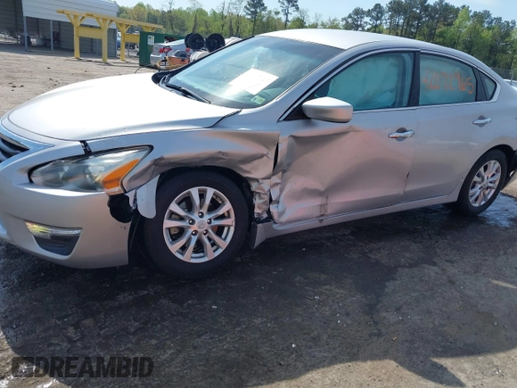 2015 Nissan Altima 2.5 S with VIN 1N4AL3APXFC162806, listed as a IAAI auction lot 42072965 with 56,765 mi miles. Bid and sale history available at carsss.com. Image 6.