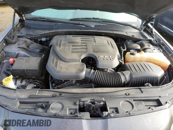 2018 Chrysler 300 S with VIN 2C3CCAGG7JH267344, listed as a Copart auction lot 49529415 with 91,767 mi miles and Salvage Title. Bid and sale history available at DreamBid. Image 13.