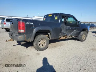 2008 GMC Sierra 2500HD SLE1 z VIN 1GTHK29K48E107662, wystawiony jako Copart lot #47490885 z przebiegiem Nie podano mil oraz Czysty tytuł • Clean title. Historia ofert i sprzedaży dostępna na DreamBid. Obrazek 3.