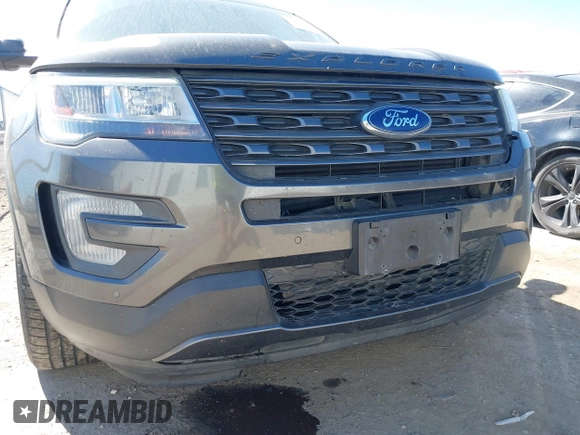 2017 Ford Explorer XLT with VIN 1FM5K7DH6HGC31749, listed as a IAAI auction lot 41839014 with 173,564 mi miles and . Bid and sale history available at DreamBid. Image 6.