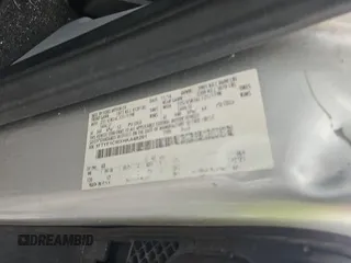 2017 Ford Transit Cargo z VIN 1FTYE1CMXHKA48291, wystawiony jako IAAI lot #42731289 z przebiegiem 142 973 mil mil oraz . Historia ofert i sprzedaży dostępna na DreamBid. Obrazek 10.