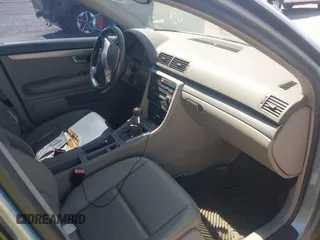 2002 Audi A4 1.8T с VIN WAUJC68E42A308622, выставлен на аукционе IAAI как лот 42543145 с пробегом 189 888 миль миль и . История ставок и продаж доступна на DreamBid. Изображение 5.