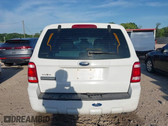 2009 Ford Escape XLS with VIN 1FMCU027X9KC79854, listed as a IAAI auction lot 42131142 with Not provided miles and . Bid and sale history available at DreamBid. Image 15.