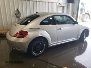 2012 Volkswagen Beetle 2.5L PZEV with VIN 3VWJP7AT8CM603469, listed as a Copart auction lot 56371425 with 97,575 mi miles and Clean title. Bid and sale history available at DreamBid. Image 3.