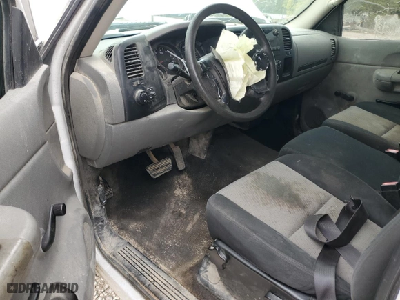 2007 Chevrolet Silverado 1500 Work Truck with VIN 1GCEC14C37Z588022, listed as a Copart auction lot 83831424 with 257,930 mi miles and Salvage Title. Bid and sale history available at carsss.com. Image 8.