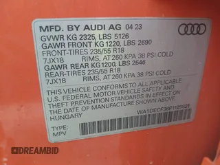 2023 Audi Q3 S line Premium z VIN WA1DECF38P1129821, wystawiony jako IAAI lot #42503445 z przebiegiem 49 651 mil mil oraz . Historia ofert i sprzedaży dostępna na DreamBid. Obrazek 9.