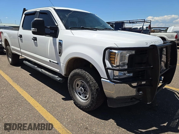 2018 Ford F-250 XL with VIN 1FT7W2BT1JEB88967, listed as a IAAI auction lot 42743495 with 215,105 mi miles and . Bid and sale history available at DreamBid. Image 26.