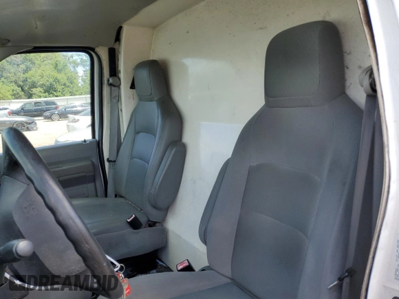 2009 Ford Econoline Cargo z VIN 1FTSS34S29DA77538, wystawiony jako Copart lot #54625375 z przebiegiem 177 330 mil mil oraz Czysty tytuł • Clean title. Historia ofert i sprzedaży dostępna na DreamBid. Obrazek 10.