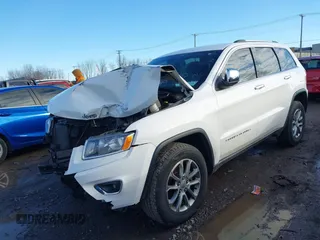 2015 Jeep Grand Cherokee Limited with VIN 1C4RJFBG5FC790436, listed as a IAAI auction lot 41914397 with 95,595 mi miles. Bid and sale history available at carsss.com. Image 2.
