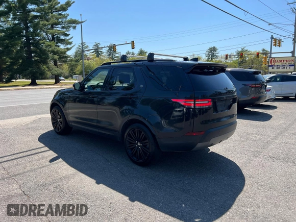 2017 Land Rover Discovery HSE with VIN SALRRBBV7HA045811, listed as a Copart auction lot 56986075 with 142,357 mi miles and Clean Title. Bid and sale history available at DreamBid. Image 3.