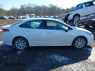 2021 Toyota Corolla LE with VIN 5YFEPMAE7MP200792, listed as a IAAI auction lot 41408348 with 32,735 mi miles and . Bid and sale history available at carsss.com. Image 13.