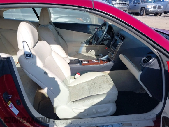 2011 Lexus IS 250 C with VIN JTHFF2C28B2516422, listed as a IAAI auction lot 38744549 with 84,914 mi miles and . Bid and sale history available at DreamBid. Image 5.