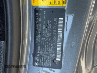 2012 BMW 6 Series 650i z VIN WBALZ3C55CDL70608, wystawiony jako Copart lot #59791605 z przebiegiem 97 077 mil mil oraz Czysty tytuł • Clean title. Historia ofert i sprzedaży dostępna na DreamBid. Obrazek 10.