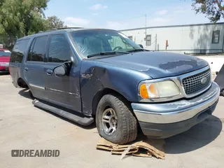 2000 Ford Expedition XLT with VIN 1FMRU15L8YLC37040, listed as a IAAI auction lot 42103255 with Not provided miles and . Bid and sale history available at DreamBid. Image 1.