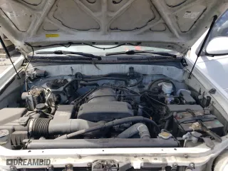 2001 Toyota Sequoia SR5 with VIN 5TDZT34A31S002021, listed as a Copart auction lot 66440264 with 233,006 mi miles and Salvage Title. Bid and sale history available at carsss.com. Image 11.