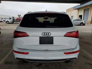 2015 Audi Q5 Premium Plus z VIN WA1DGAFP9FA044955, wystawiony jako Copart lot #60493205 z przebiegiem 109 593 mil mil oraz Szkoda całkowita • Salvage title. Historia ofert i sprzedaży dostępna na DreamBid. Obrazek 6.