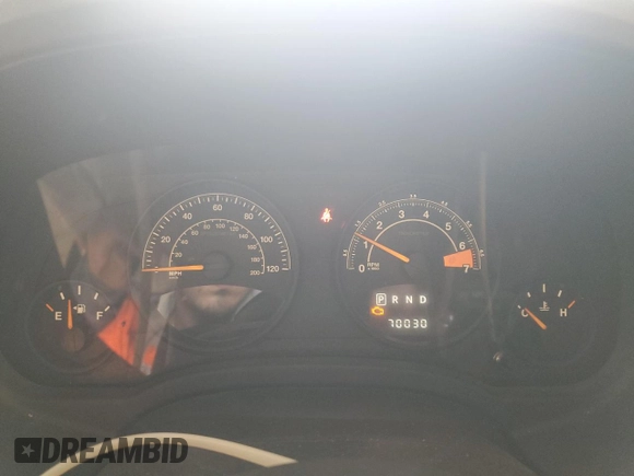 2014 Jeep Patriot Latitude with VIN 1C4NJPFB0ED890696, listed as a Copart auction lot 55581825 with 70,030 mi miles and Salvage title. Bid and sale history available at DreamBid. Image 9.