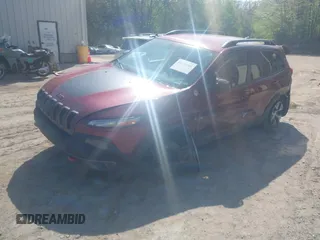 2018 Jeep Cherokee Trailhawk с VIN 1C4PJMBX1JD619990, выставлен на аукционе IAAI как лот 42240308 с пробегом Не указан миль и . История ставок и продаж доступна на DreamBid. Изображение 18.