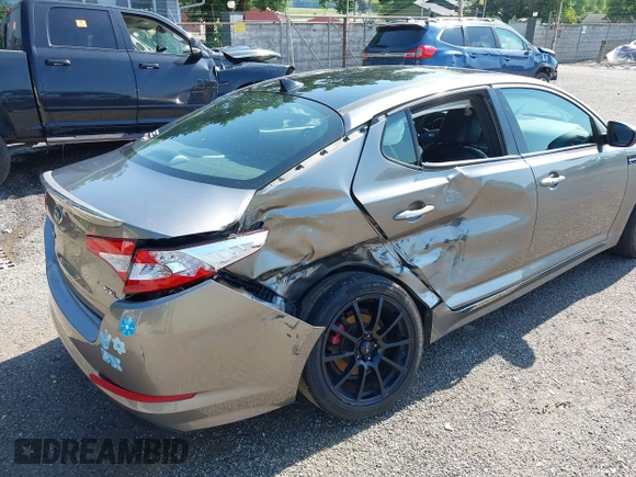 2013 Kia Optima SX with VIN 5XXGR4A68DG234678, listed as a IAAI auction lot 42539462 with 136,756 mi miles and . Bid and sale history available at DreamBid. Image 6.