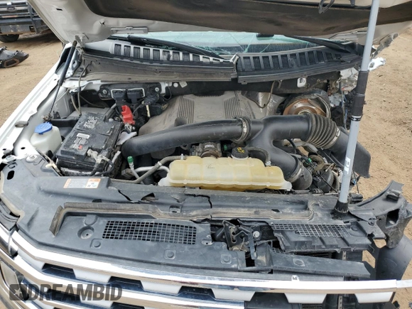 2019 Ford Expedition Limited with VIN 1FMJU2AT5KEA21165, listed as a Copart auction lot 59601525 with 119,482 mi miles and Salvage title. Bid and sale history available at DreamBid. Image 12.