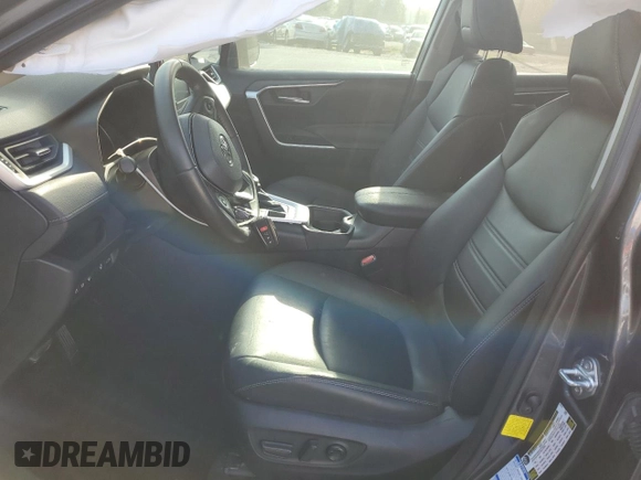 2021 Toyota RAV4 XLE Premium с VIN 2T3A1RFV7MC207416, выставлен на аукционе Copart как лот 54402225 с пробегом 70 597 миль миль и Списание • Salvage title. История ставок и продаж доступна на DreamBid. Изображение 7.