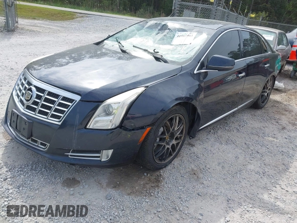2013 Cadillac XTS Premium with VIN 2G61S5S31D9196354, listed as a IAAI auction lot 41905983 with 197,605 mi miles. Bid and sale history available at carsss.com. Image 20.