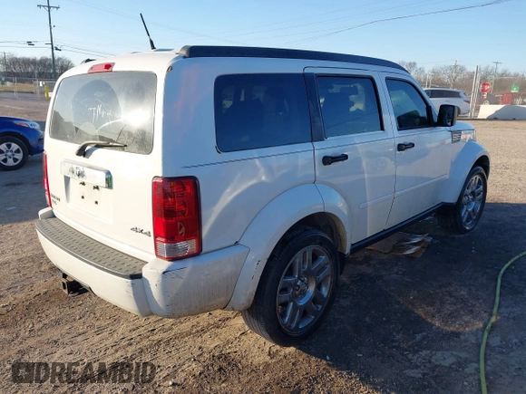 2007 Dodge Nitro SLT with VIN 1D8GU58K67W692313, listed as a IAAI auction lot 41441915 with 195,521 mi miles. Bid and sale history available at carsss.com. Image 4.