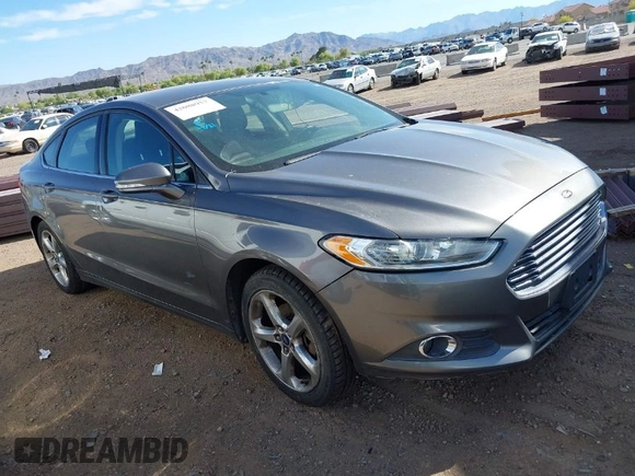 2014 Ford Fusion SE with VIN 1FA6P0HDXE5355819, listed as a IAAI auction lot 42088957 with 137,145 mi miles and . Bid and sale history available at DreamBid. Image 1.