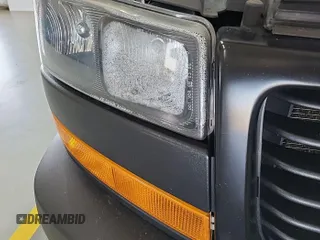 2022 GMC Savana Cargo z VIN 1GTW7AFP2N1140746, wystawiony jako IAAI lot #42515918 z przebiegiem 126 659 mil mil oraz . Historia ofert i sprzedaży dostępna na DreamBid. Obrazek 20.
