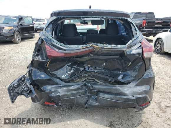 2022 Nissan Kicks S z VIN 3N1CP5BV1NL511552, wystawiony jako Copart lot #56140805 z przebiegiem 70 067 mil mil oraz Szkoda całkowita • Salvage title. Historia ofert i sprzedaży dostępna na DreamBid. Obrazek 6.